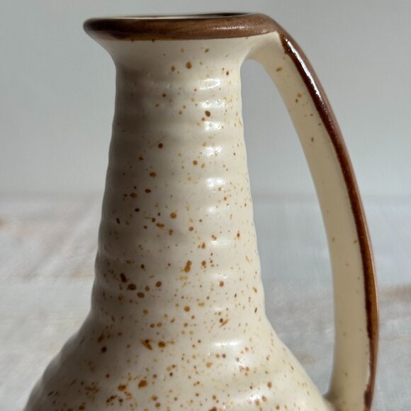 Vintage Cream and Brown Pottery Vase with Handle - Picture 7 of 10